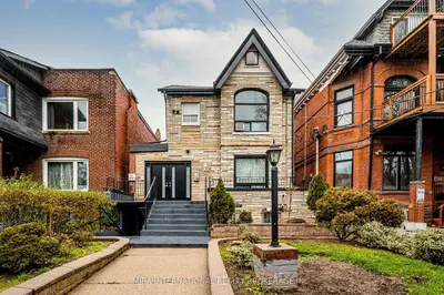 Detached in Toronto