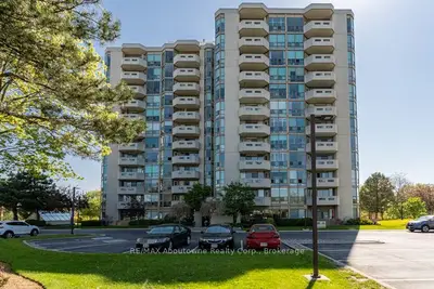 5080 Pinedale Avenue 1006, Burlington, On L7l 5v7