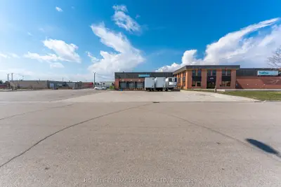 2375 Lucknow Drive, Mississauga, On L5s 1h9