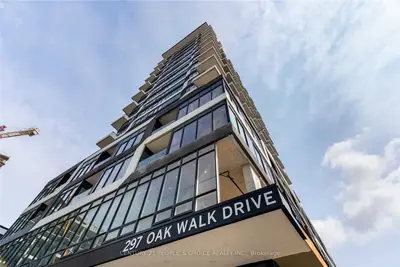 297 Oak Walk Drive 2401, Oakville, On L6h 3r6