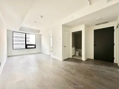 Condo Apartment in Mississauga