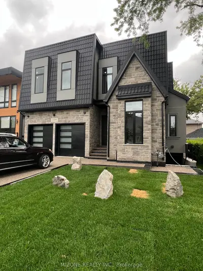 Detached in Mississauga