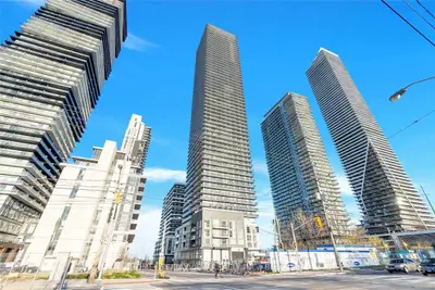 Condo Townhouse in Toronto