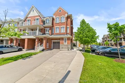 16 Rabbit Run Way, Brampton, On L6z 0j2