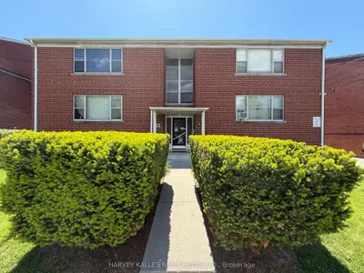 88 Trethewey Drive 4, Toronto, On M6m 4b4