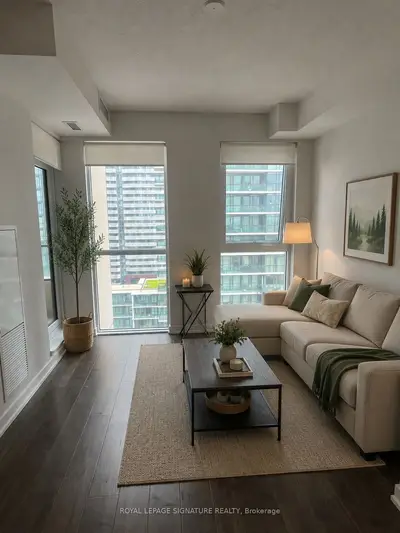 Condo Apartment in Mississauga