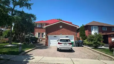 Detached in Mississauga
