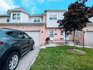 Condo Townhouse in Brampton
