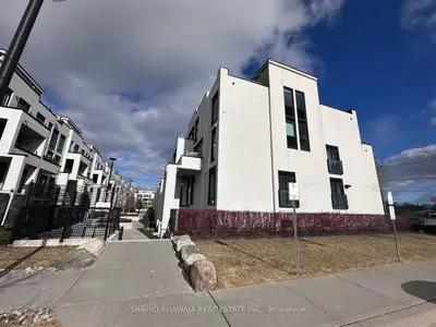 138 Widdicombe Hill Boulevard 723, Toronto, On M9r 0a9