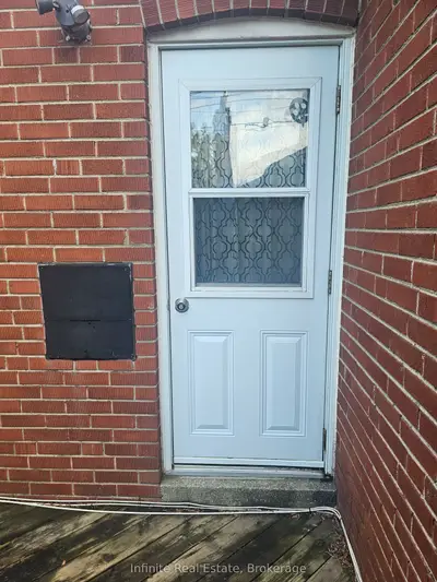 1 Leduc Drive, Toronto, On M9w 2a6