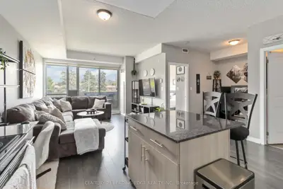 Condo Apartment in Burlington