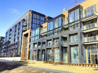 Condo Apartment in Oakville
