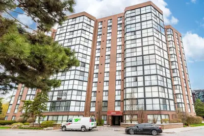 Condo Apartment in Mississauga