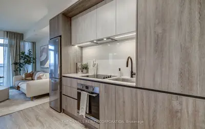 Condo Apartment in Mississauga
