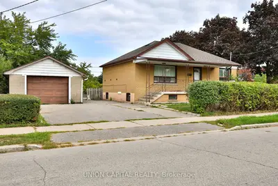 Detached in Toronto