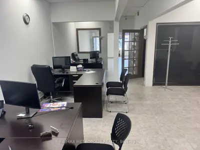 5390 Terry Fox Way 104, Mississauga, On L5v 0a5