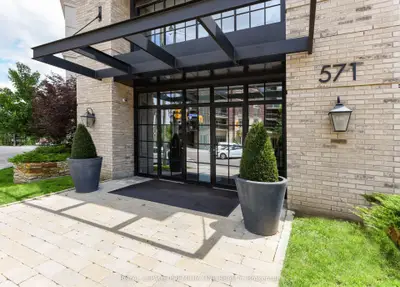 571 Prince Edward Drive N 309, Toronto, On M8x 0a1