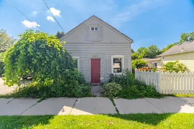 262 Pine Street, Milton, On L9t 1k5