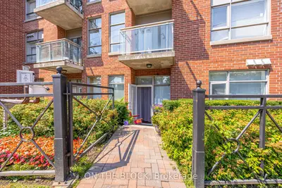 2495 Dundas Street W 107, Toronto, On M6p 1x4
