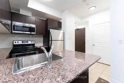 385 Prince Of Wales Drive 1112, Mississauga, On L5b 0c6