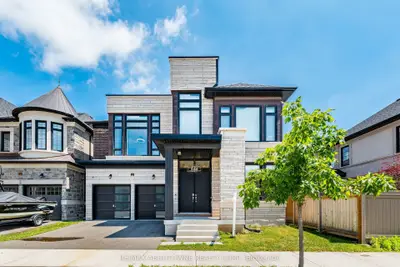 Detached in Oakville