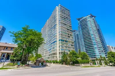 Condo Apartment in Mississauga