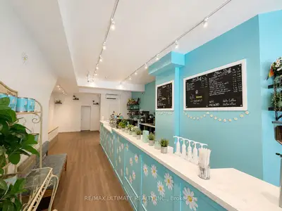800 Bloor Street W Main, Toronto, On M6g 1l9