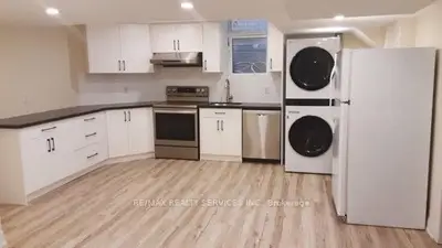 Condo Townhouse in Mississauga