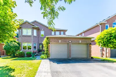 Detached in Halton Hills
