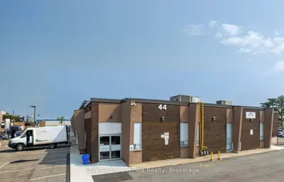 44 Fasken Drive 10-13, Toronto, On M9w 5m8
