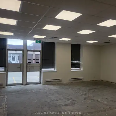 44 Fasken Drive 12-15, Toronto, On M9w 5m8
