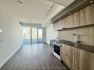 Condo Apartment in Mississauga