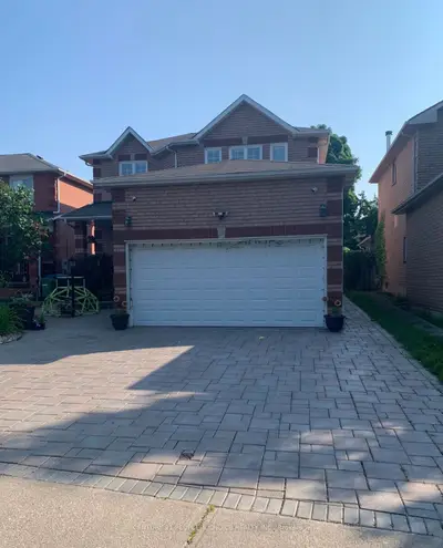 Detached in Mississauga