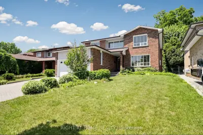 2614 Pollard Drive, Mississauga, On L5c 3h1