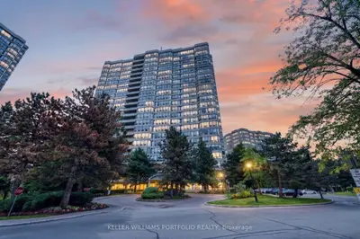 Condo Apartment in Brampton