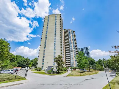 Condo Apartment in Toronto