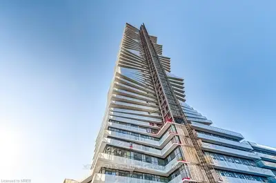 Condo Apartment in Mississauga