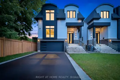 28 Pine Avenue, Mississauga, On L5h 2p6