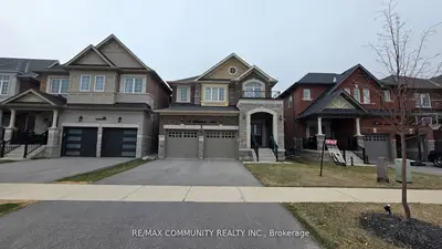 18 Walworth Street, Halton Hills, On L7g 0n5