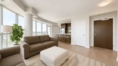Condo Apartment in Brampton