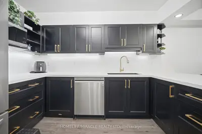 238 Albion Road 102, Toronto, On M9w 6a7