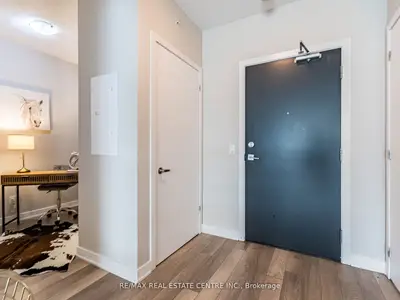 Condo Apartment in Burlington