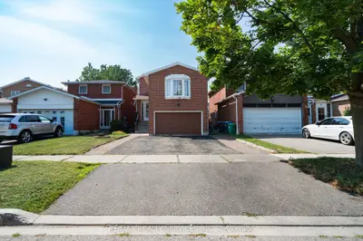 Detached in Brampton