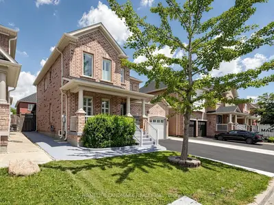 19 Citronella Lane, Brampton, On L6r 3e8