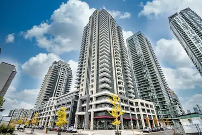 Condo Apartment in Mississauga