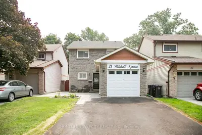 Detached in Brampton