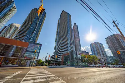 Condo Apartment in Toronto