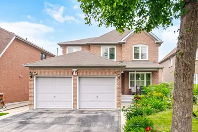 Detached in Brampton