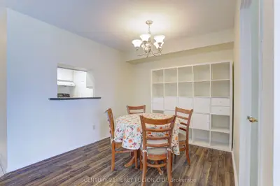 285 Enfield Place 2006, Mississauga, On L5b 3y6