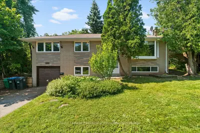 132 Vista Boulevard, Mississauga, On L5m 1v9